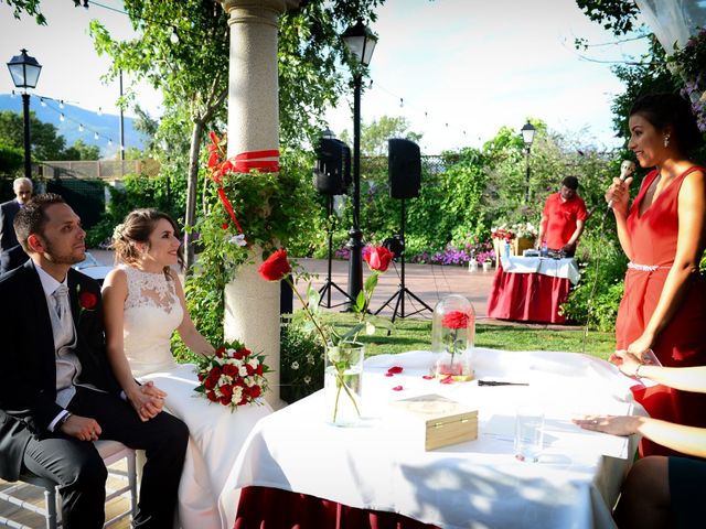 La boda de Raffaele y Diana en El Tiemblo, Ávila 41