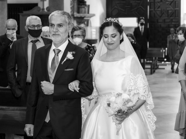 La boda de Laura y Jose en Sevilla, Sevilla 49
