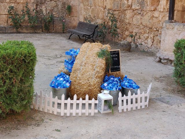 La boda de Andrés  y Isabel en Niebla, Huelva 12