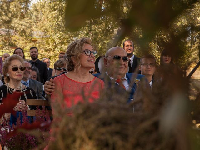 La boda de Javi y Alba en Rascafria, Madrid 29