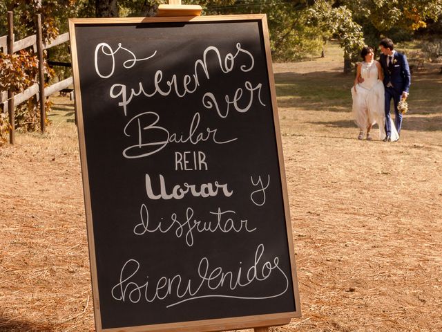 La boda de Javi y Alba en Rascafria, Madrid 43