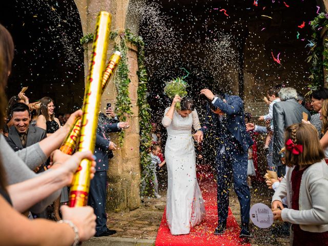 La boda de Gustavo y Laura en Castejon, Navarra 21