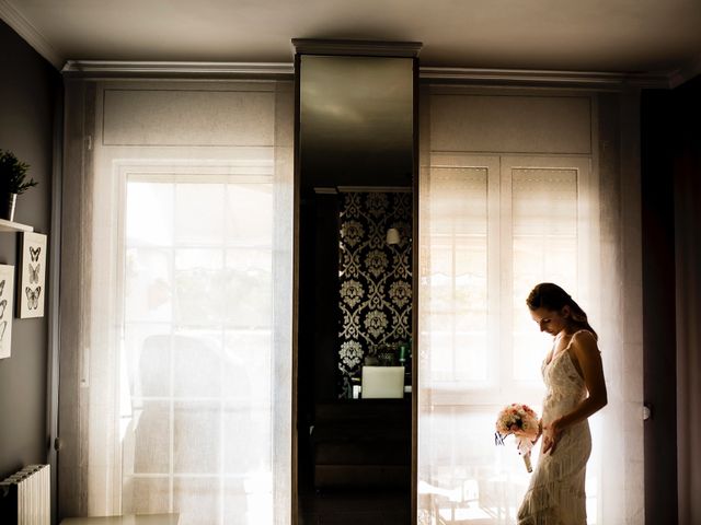 La boda de Manuel y Noelia en Santa Maria De Martorelles, Barcelona 15