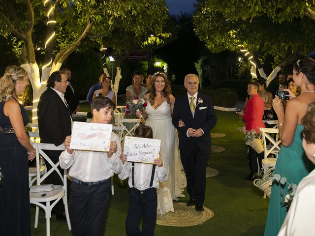 La boda de Cristina y Adrián en La Algaba, Sevilla 41