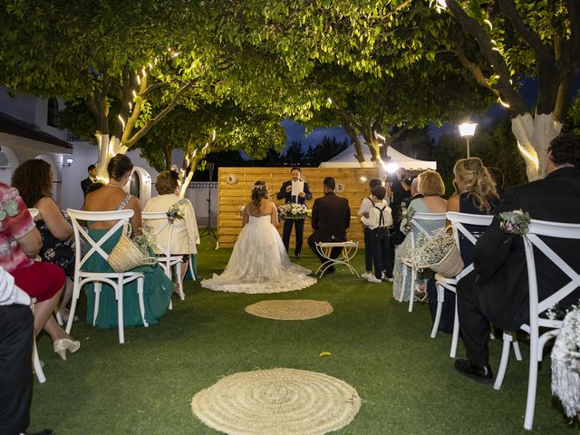 La boda de Cristina y Adrián en La Algaba, Sevilla 44