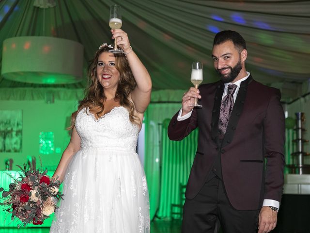 La boda de Cristina y Adrián en La Algaba, Sevilla 97