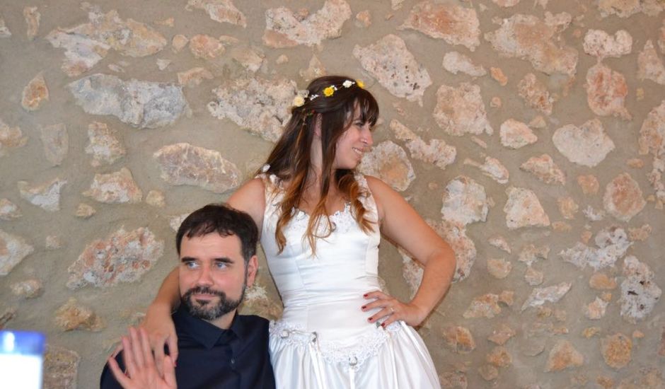 La boda de Ivan y Rosa en Llers, Girona