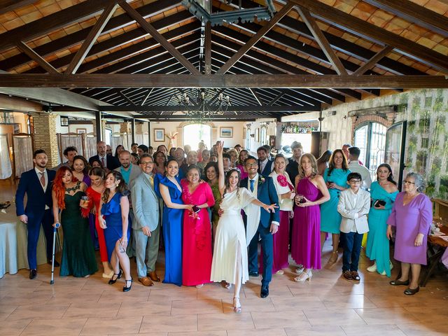La boda de Rodrigo y Maria Del Mar en Pilas, Sevilla 15