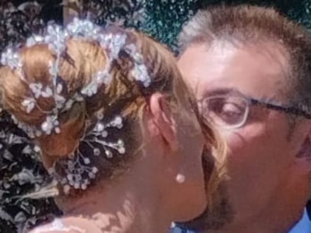 La boda de Raúl  y Zaira  en León, León 2