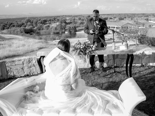 La boda de Manolo y Sandra en La Torre De Esteban Hambran, Toledo 38