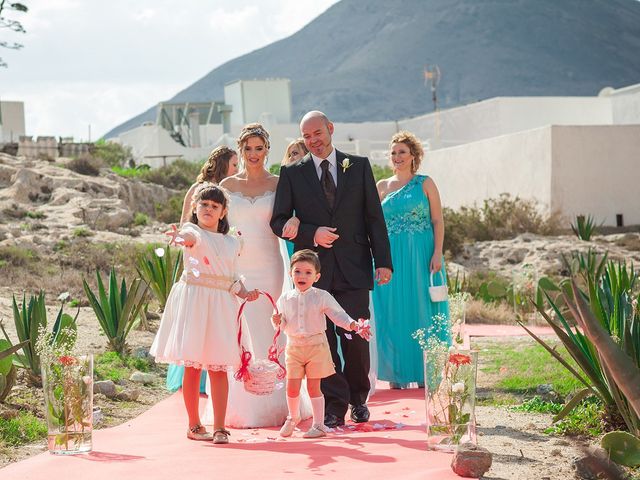 La boda de Noe y Javi en San Jose, Almería 16