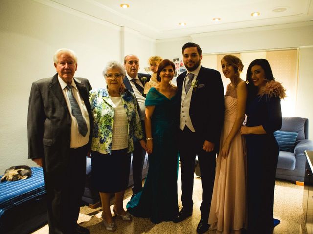 La boda de Joaquín y Esther en Santa Pola, Alicante 17