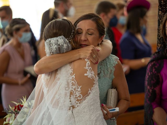 La boda de Lourdes y Yassin en Alhaurin De La Torre, Málaga 27