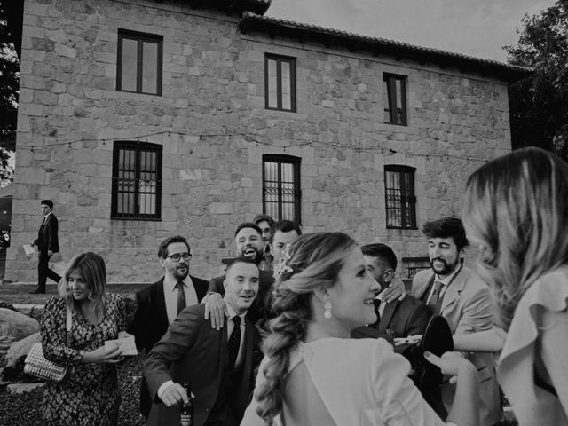 La boda de Luis y Laura en Torrelodones, Madrid 90