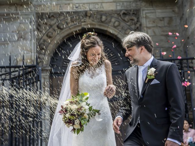 La boda de Lukas y Mireia en Santurtzi, Vizcaya 31