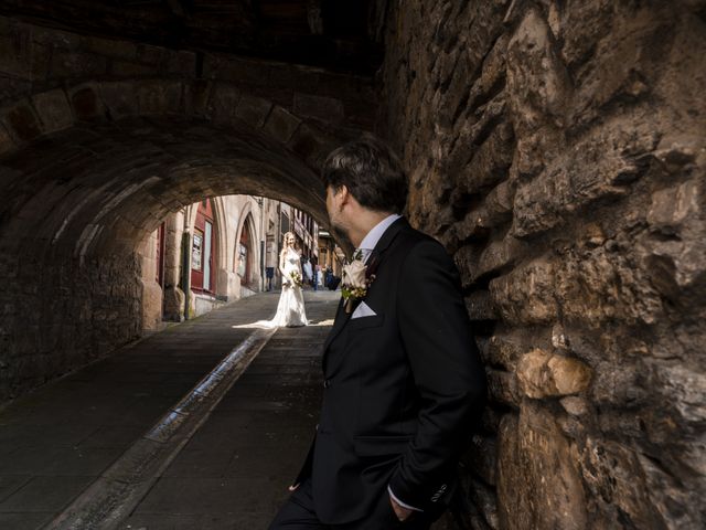 La boda de Lukas y Mireia en Santurtzi, Vizcaya 40