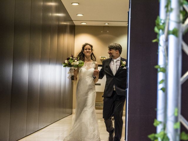 La boda de Lukas y Mireia en Santurtzi, Vizcaya 55