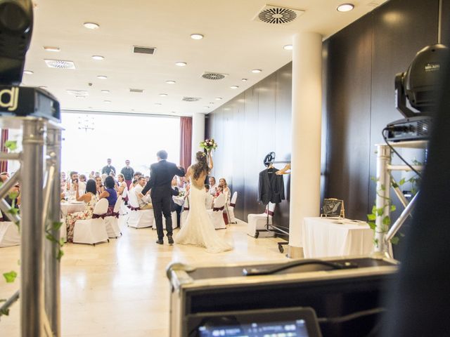 La boda de Lukas y Mireia en Santurtzi, Vizcaya 57