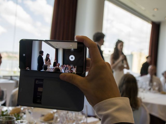 La boda de Lukas y Mireia en Santurtzi, Vizcaya 59