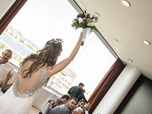 La boda de Lukas y Mireia en Santurtzi, Vizcaya 65