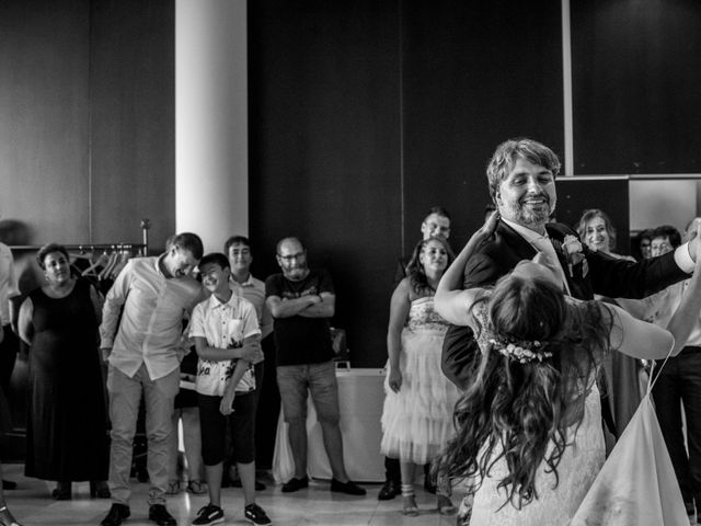 La boda de Lukas y Mireia en Santurtzi, Vizcaya 81