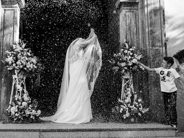 La boda de Curro y Cristina en Motril, Granada 32