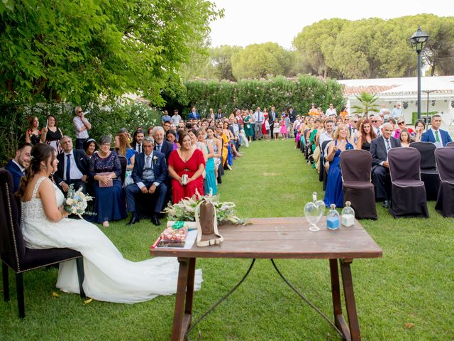 La boda de Rubén y Andrea en Simancas, Valladolid 35