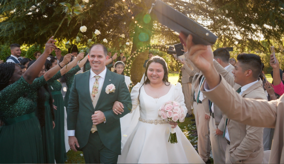 La boda de Salma y Juan en Santa Marta De Tormes, Salamanca