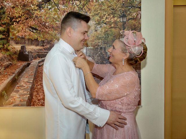 La boda de Juan y Raquel en Almerimar, Almería 2