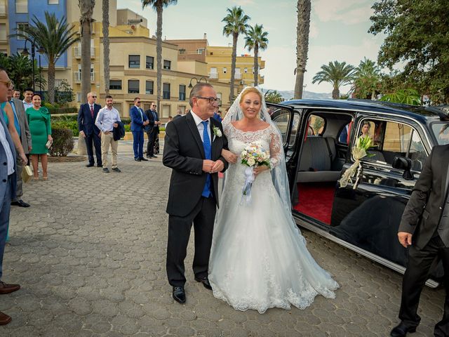 La boda de Juan y Raquel en Almerimar, Almería 62