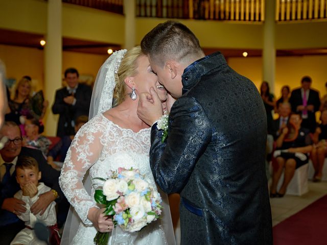 La boda de Juan y Raquel en Almerimar, Almería 70