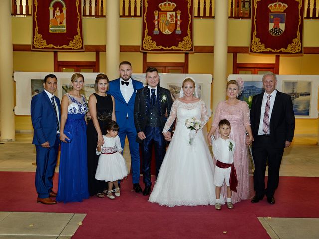 La boda de Juan y Raquel en Almerimar, Almería 85