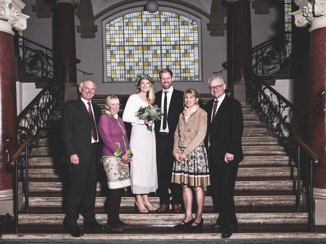 La boda de Hubertus y Lina en Zamudio, Vizcaya 39