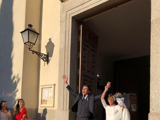 La boda de Marta y Eduard en Villaviciosa De Odon, Madrid 1