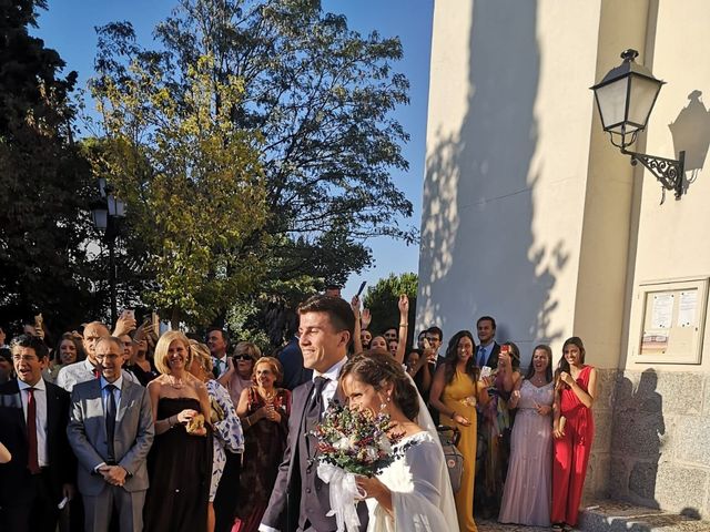 La boda de Marta y Eduard en Villaviciosa De Odon, Madrid 4