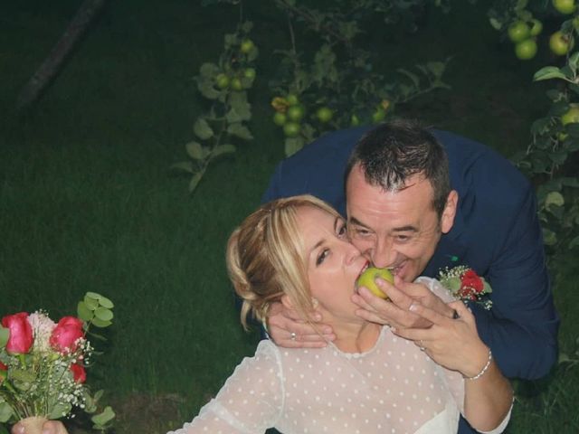 La boda de Vicente  y Azahara  en Gijón, Asturias 6