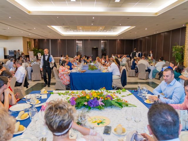 La boda de José Manuel y Lorena en Soto Del Barco, Asturias 1