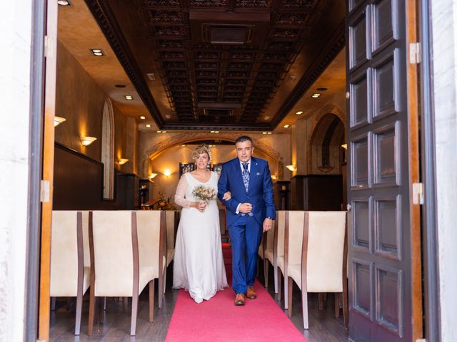 La boda de José Manuel y Lorena en Soto Del Barco, Asturias 24