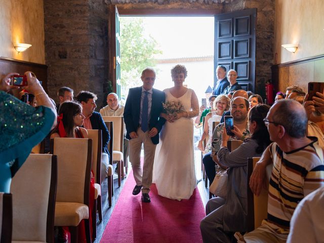 La boda de José Manuel y Lorena en Soto Del Barco, Asturias 31