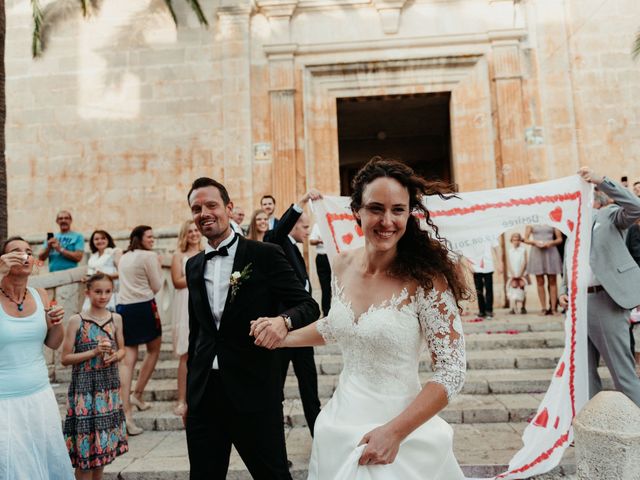 La boda de Oliver y Desidee en Ciutadella De Menorca, Islas Baleares 97