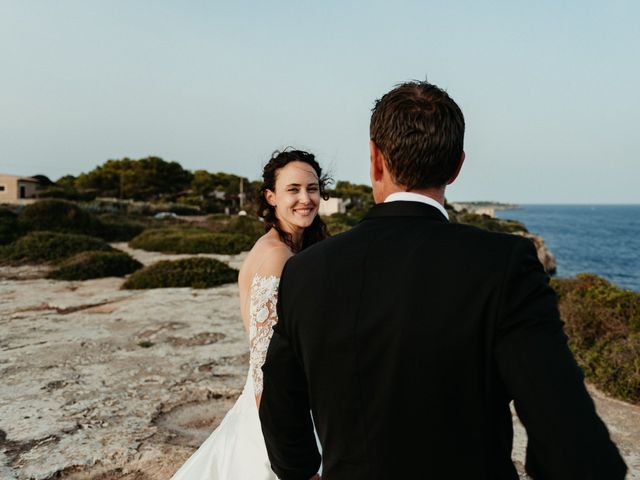 La boda de Oliver y Desidee en Ciutadella De Menorca, Islas Baleares 114