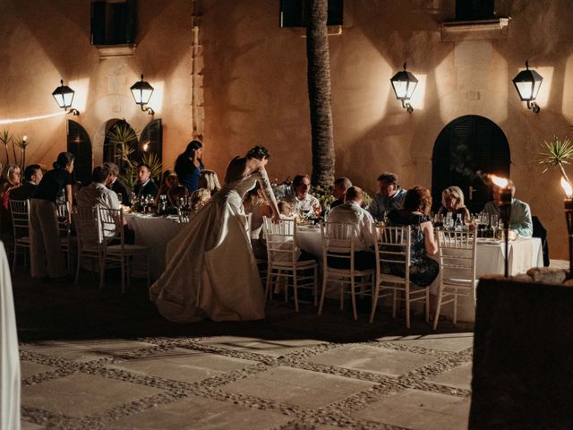 La boda de Oliver y Desidee en Ciutadella De Menorca, Islas Baleares 145