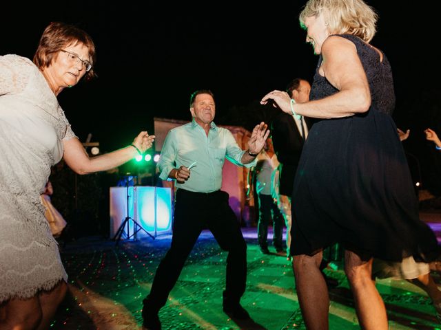 La boda de Oliver y Desidee en Ciutadella De Menorca, Islas Baleares 160