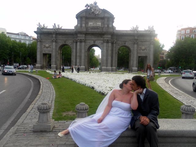 La boda de Miguel y Mireia en Madrid, Madrid 4