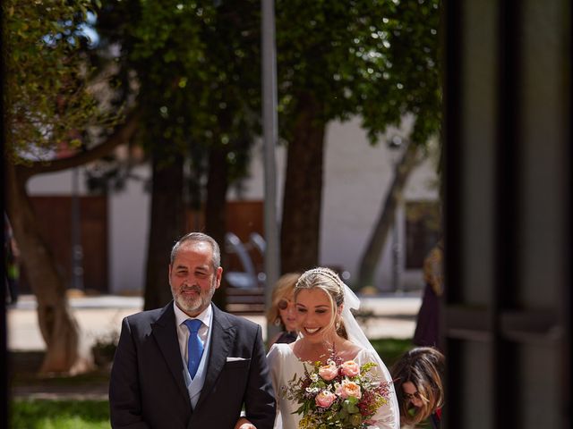 La boda de Borja y Monica en Moncada, Valencia 56