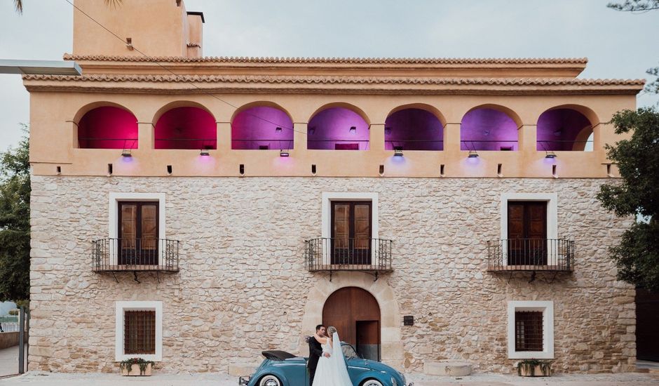 La boda de Antonio y María  en La/villajoyosa Vila Joiosa, Alicante