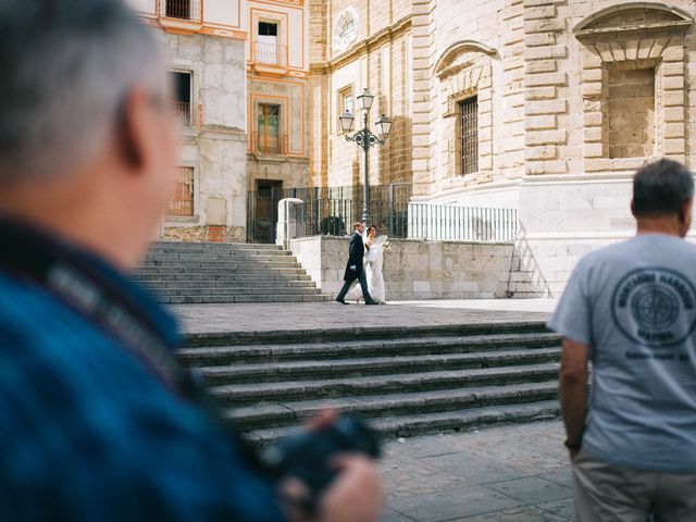 La boda de Alvaro y Ana en Cádiz, Cádiz 37