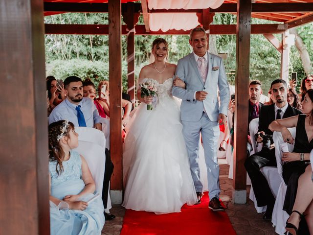 La boda de Marc marginet Domínguez  y Beatriz bejar roman en Palau De Plegamans, Barcelona 18