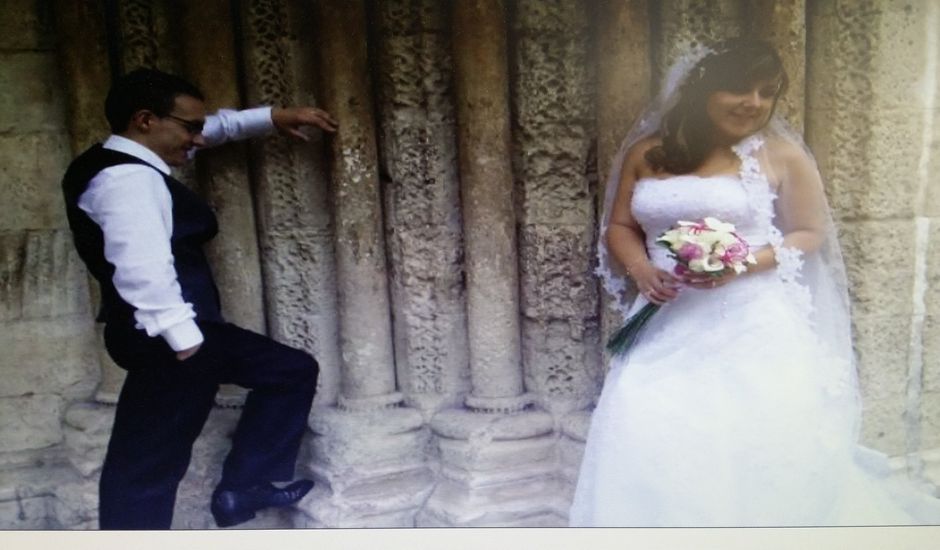 La boda de Marian y Tomás  en Quart De Poblet, Valencia