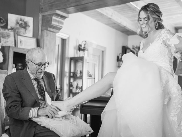 La boda de Santi y Laura en Onil, Alicante 15